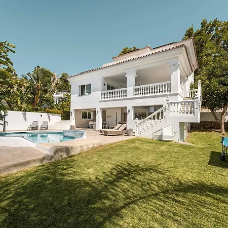 Luxury Heated Pool Jacuzzi Cinema Bbq Sunset *